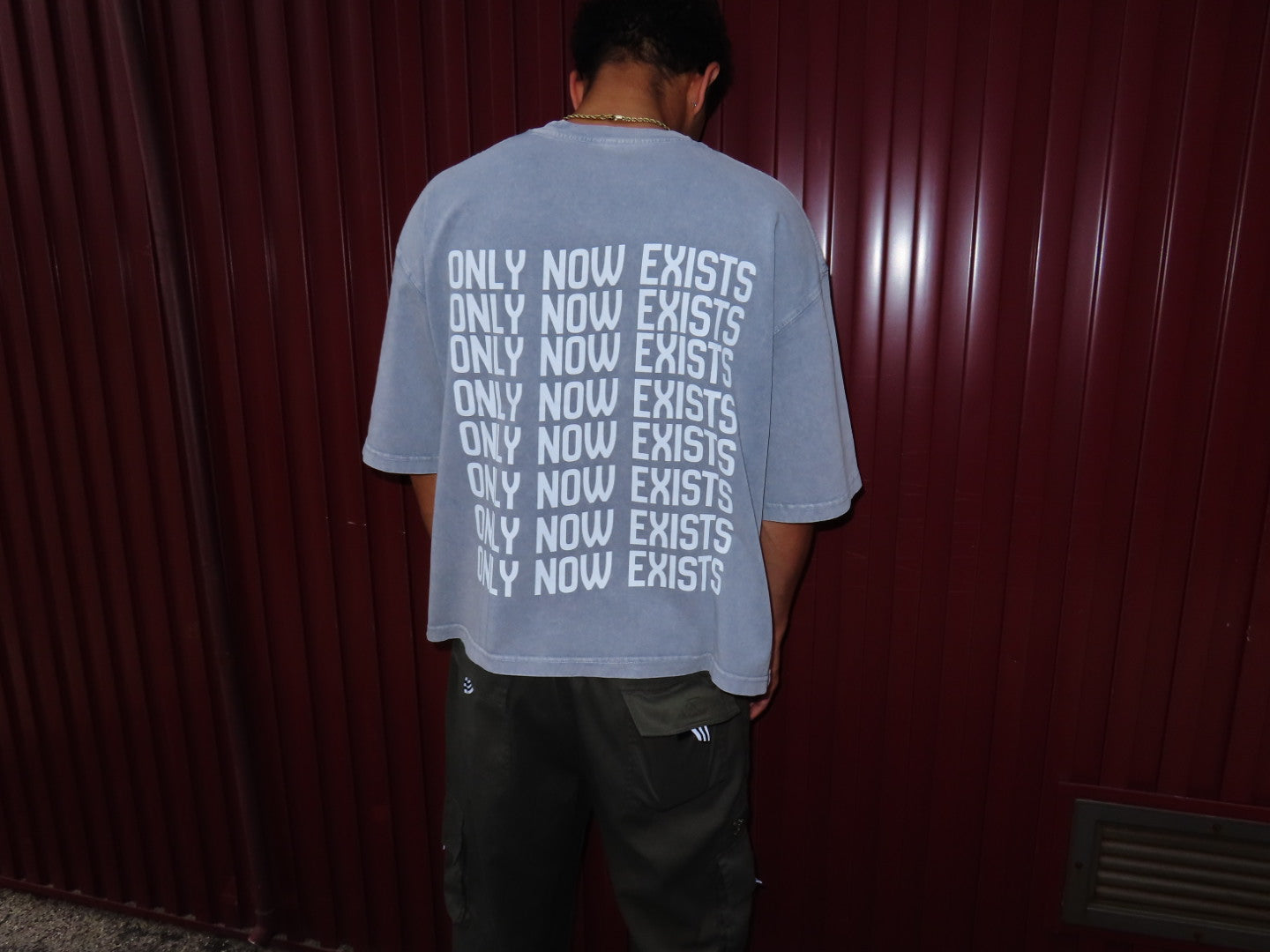 PRESENCE TEE