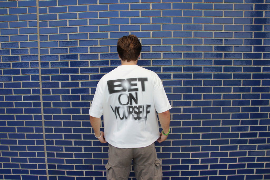 NOW OR NEVER OVERSIZED TEE